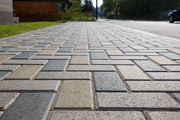 Best Interlocking Driveway Pavers  in Lakewood Clu, MI